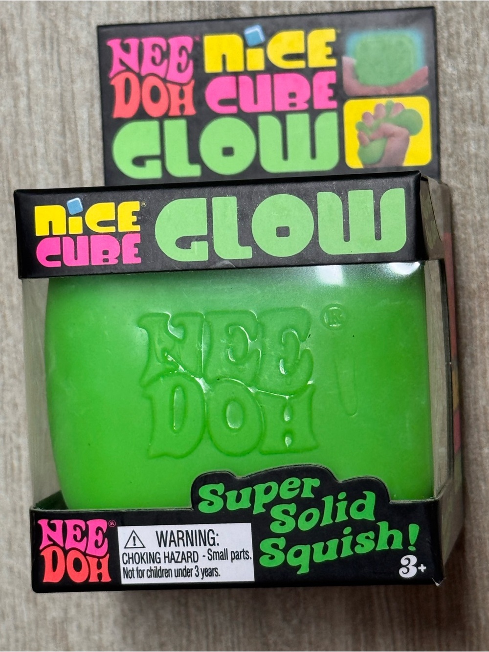 Green NeeDoh Nice Cube Glow 💚